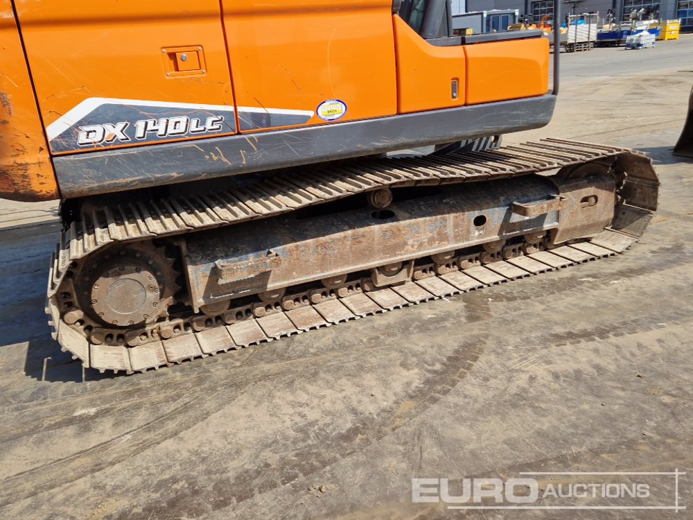 Excavadora de cadenas 2022 Doosan DX140LC-7: foto 14