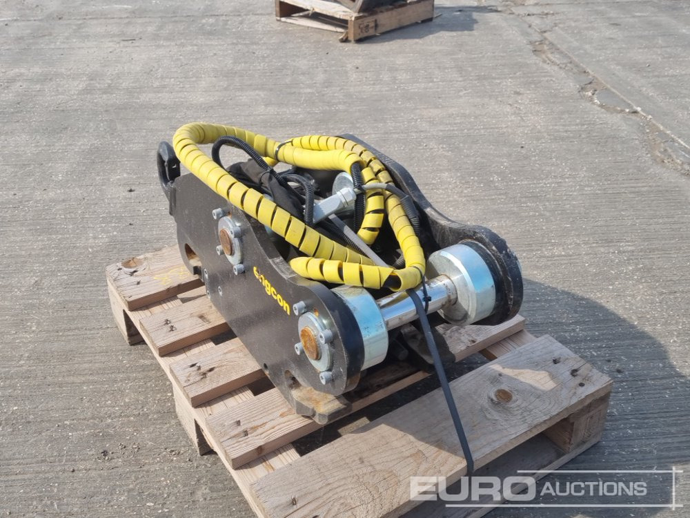 2022 Engcon Hydraulic Double Lock QH 45mm Pin to suit 4-6 Ton Excavator - Acoplamiento rápido: foto 3 2022 Engcon Hydraulic Double Lock QH 45mm Pin to suit 4-6 Ton Excavator - Acoplamiento rápido: foto 3