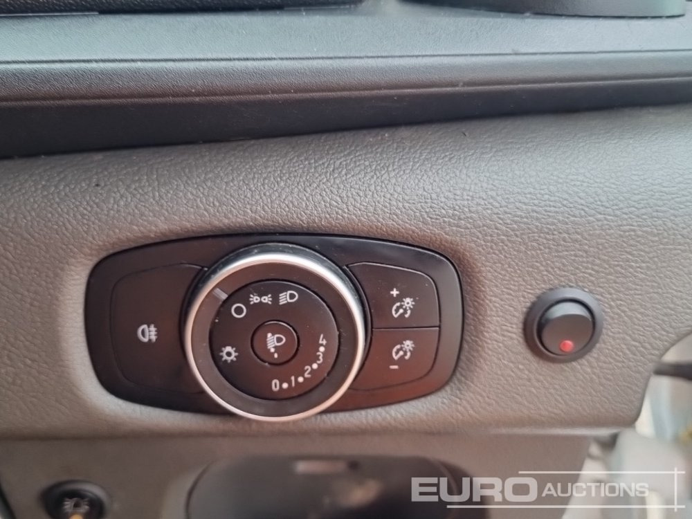 Furgoneta basculante 2022 Ford Transit 350: foto 38