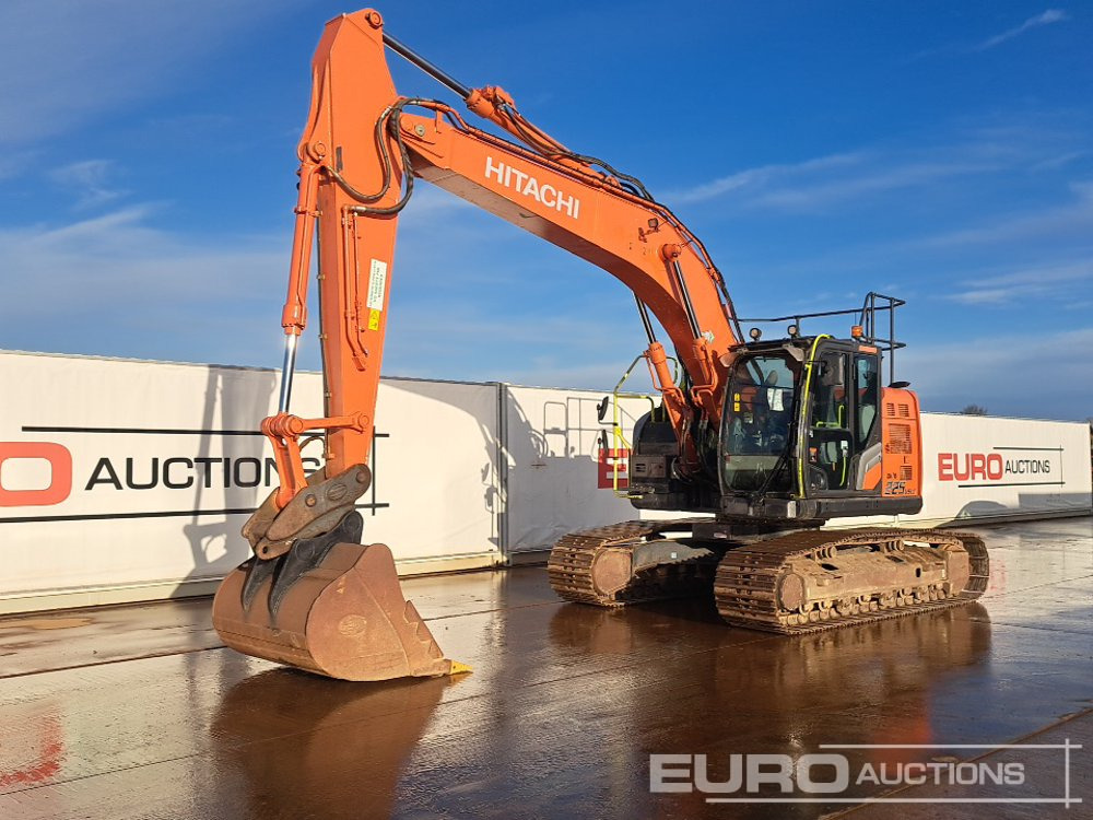 2022 Hitachi ZX225USLC-7 - Excavadora de cadenas: foto 1 2022 Hitachi ZX225USLC-7 - Excavadora de cadenas: foto 1