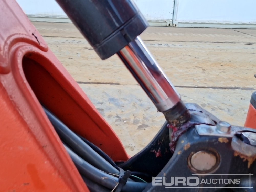 Miniexcavadora 2022 Kubota U10-5: foto 16