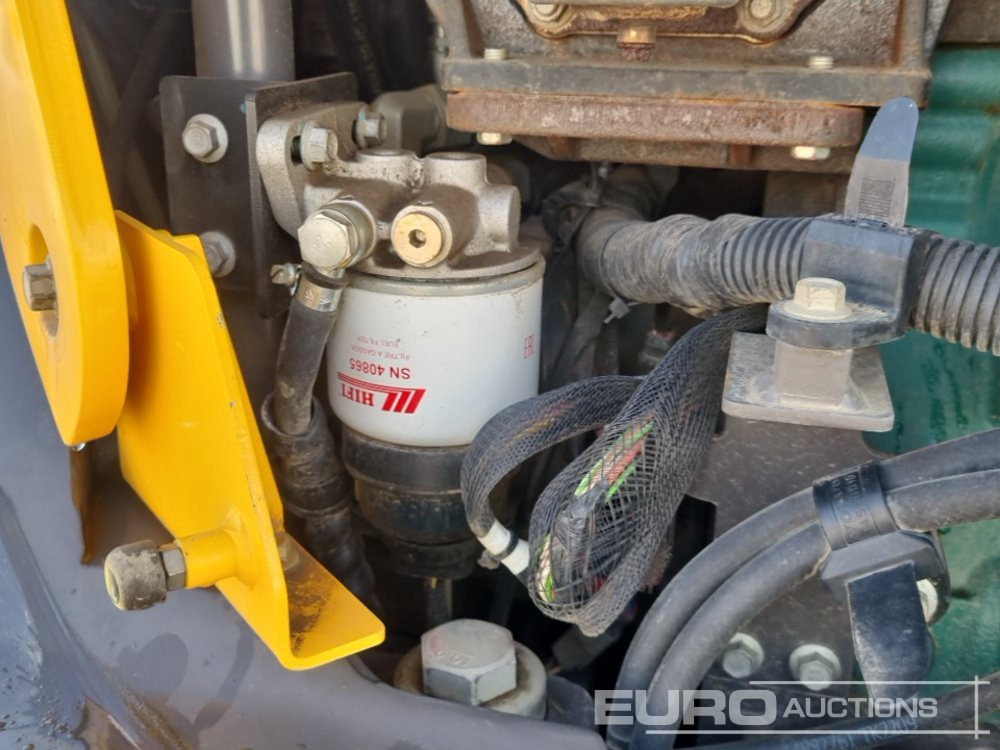 Miniexcavadora 2022 Volvo ECR88D: foto 34
