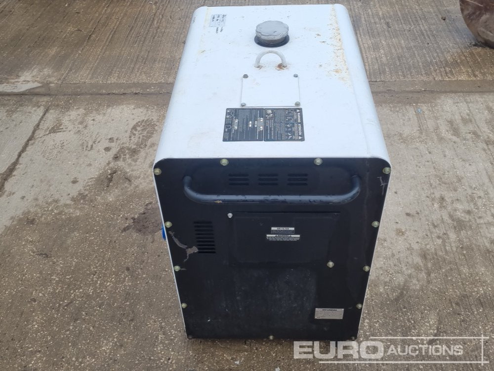 2023 Hyundai DHY8000SELR - Generador industriale: foto 4 2023 Hyundai DHY8000SELR - Generador industriale: foto 4