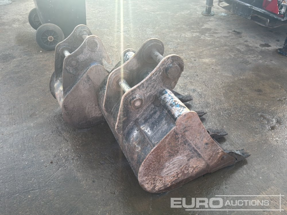 24", 12" Digging Bucket 30-35mm Pin to suit Mini Excavator - Cazo: foto 3 24", 12" Digging Bucket 30-35mm Pin to suit Mini Excavator - Cazo: foto 3