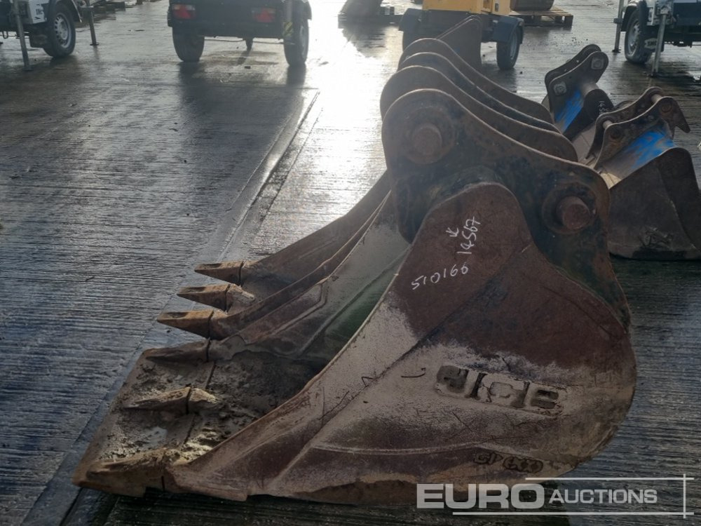 24", 18" Digging Bucket 65mm Pin to suit 13 Ton Excavator - Cazo: foto 2 24", 18" Digging Bucket 65mm Pin to suit 13 Ton Excavator - Cazo: foto 2