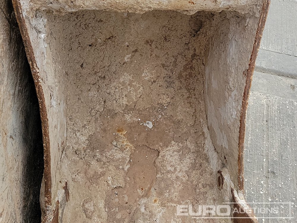 Cazo 24", 24", 18", 18", 18", 18" Digging Bucket 40-45mm Pin to suit Mini-6 Ton Excavator: foto 26