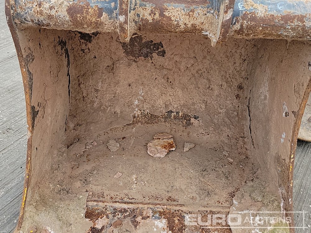 Cazo 24", 24", 18", 18", 18", 18" Digging Bucket 40-45mm Pin to suit Mini-6 Ton Excavator: foto 11