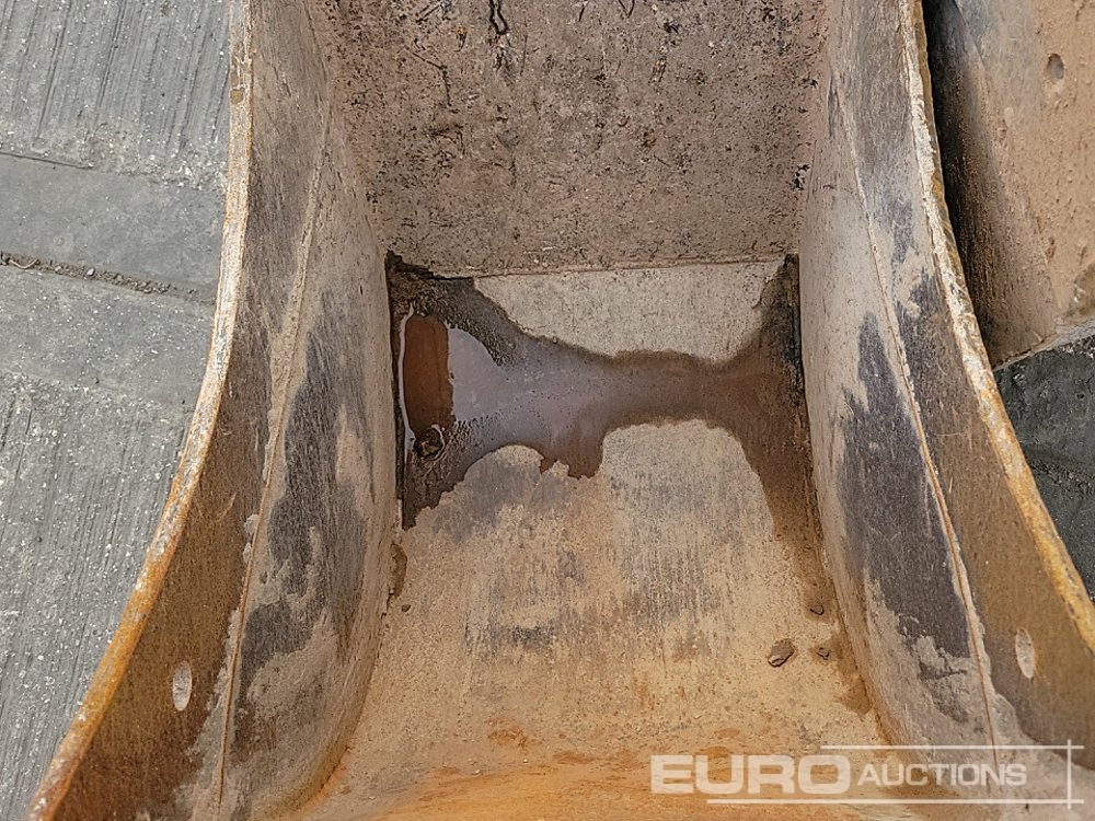 Cazo 24", 24", 18", 18", 18", 18" Digging Bucket 40-45mm Pin to suit Mini-6 Ton Excavator: foto 36