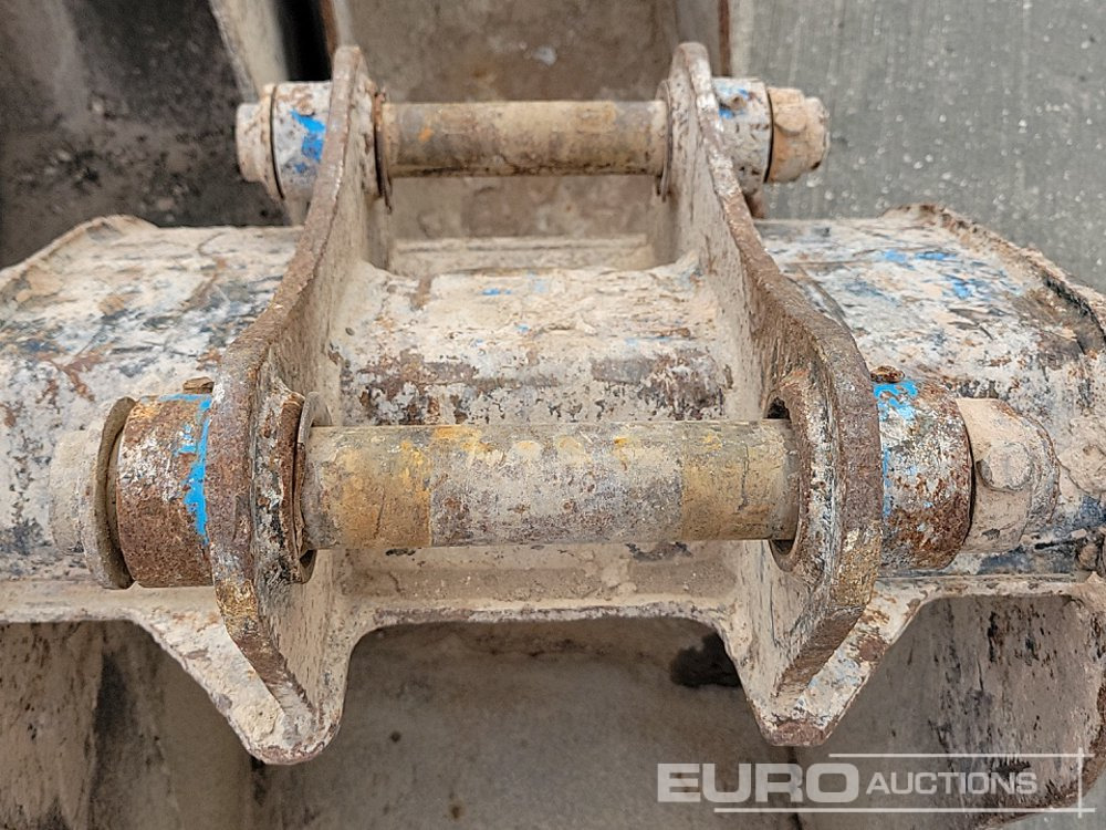Cazo 24", 24", 18", 18", 18", 18" Digging Bucket 40-45mm Pin to suit Mini-6 Ton Excavator: foto 18