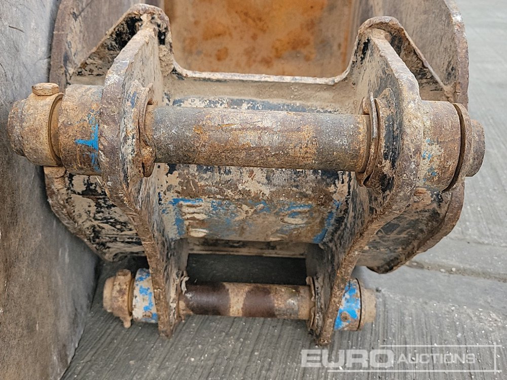 Cazo 24", 24", 18", 18", 18", 18" Digging Bucket 40-45mm Pin to suit Mini-6 Ton Excavator: foto 38