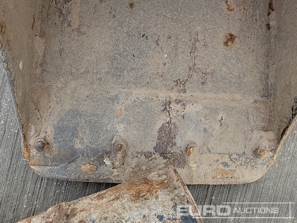 Cazo 24", 24", 18", 18", 18", 18" Digging Bucket 40-45mm Pin to suit Mini-6 Ton Excavator: foto 17