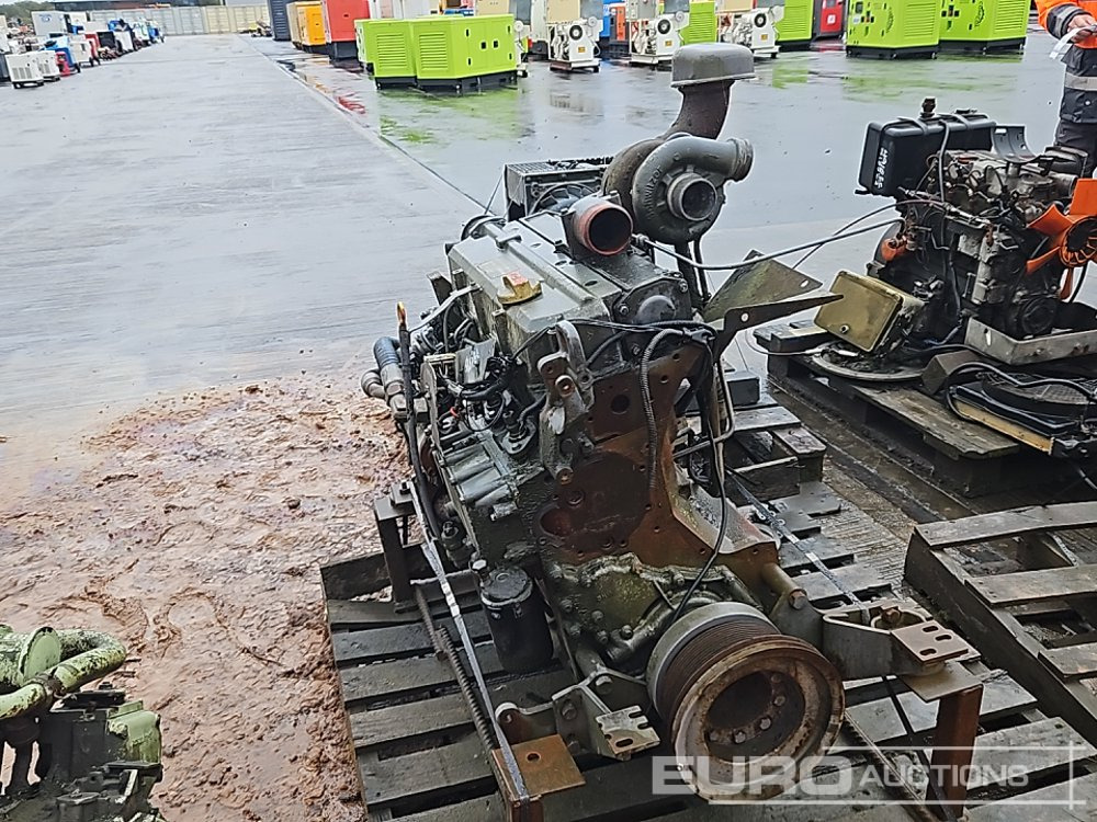 4 Cylinder Engine - Motor: foto 3 4 Cylinder Engine - Motor: foto 3