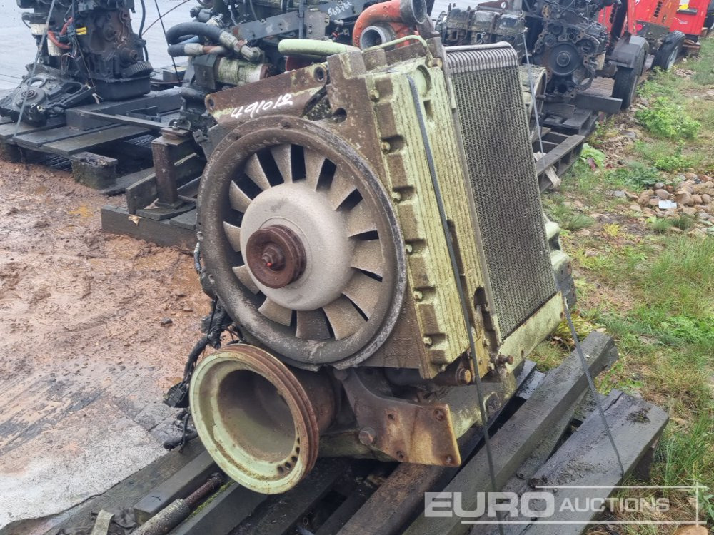 4 Cylinder Engine - Motor: foto 3 4 Cylinder Engine - Motor: foto 3