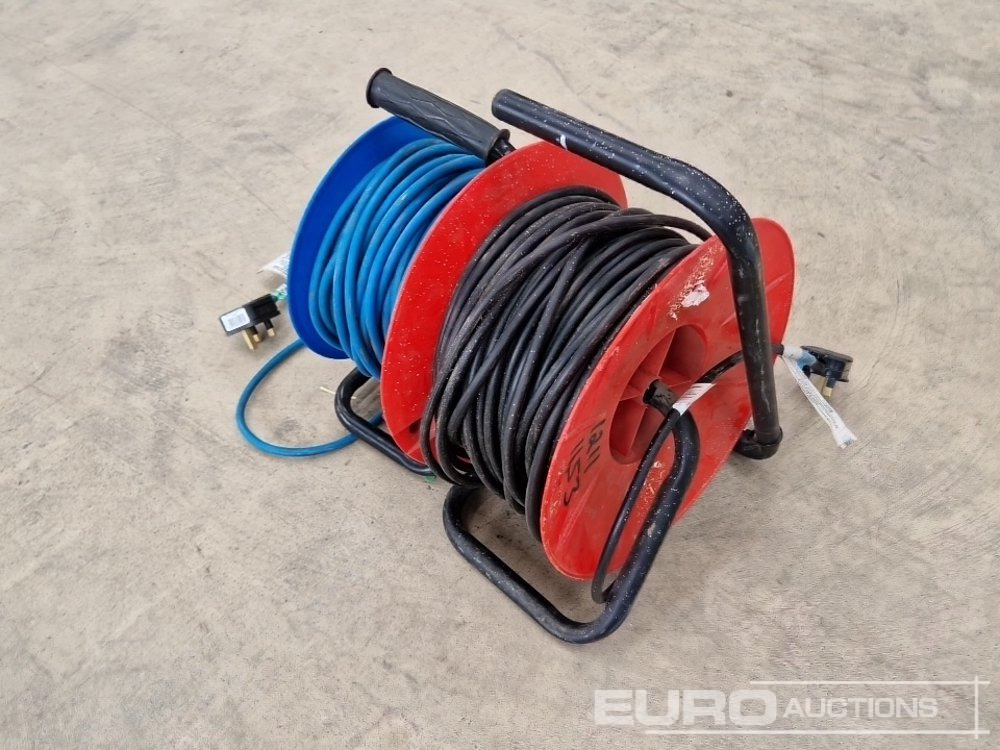 50m & 25m Extension Lead (2 of) - Equipo de construcción: foto 1 50m & 25m Extension Lead (2 of) - Equipo de construcción: foto 1