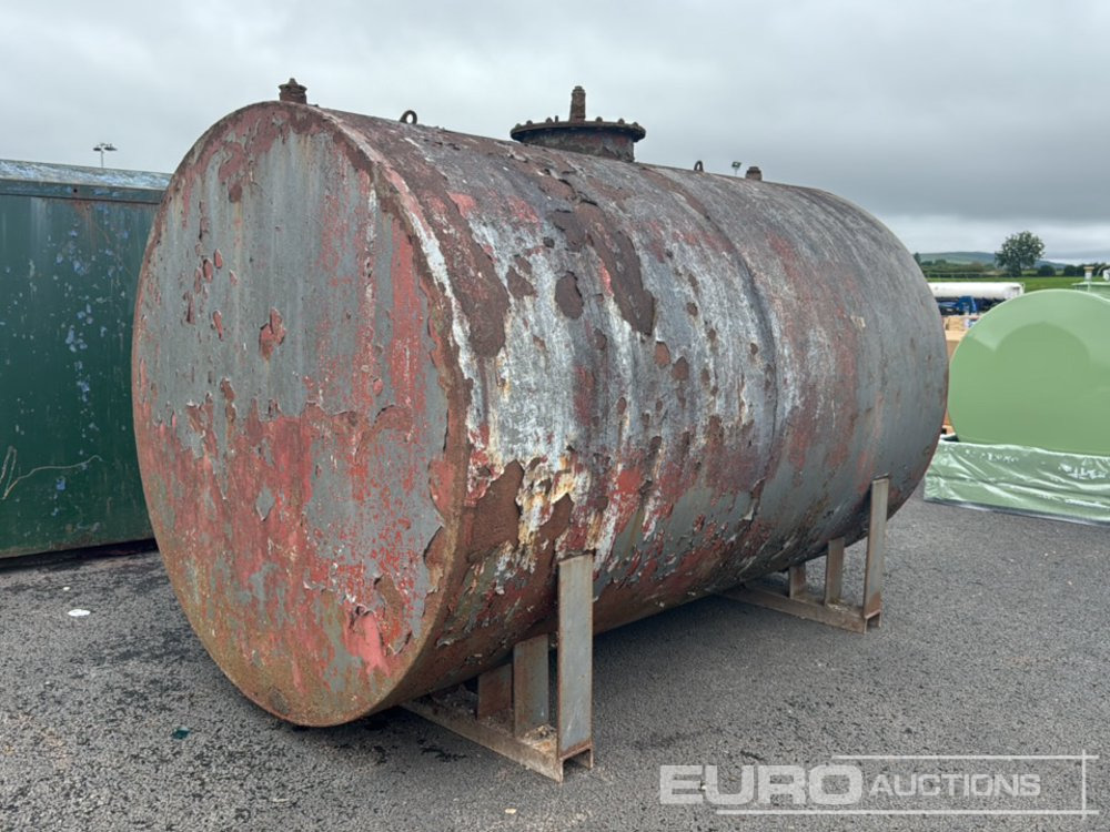 6000 Litre Steel Fuel Tank - Tanque de almacenamiento: foto 1 6000 Litre Steel Fuel Tank - Tanque de almacenamiento: foto 1