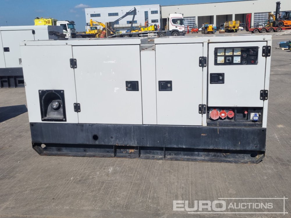 70kVA Generator, Perkins Engine - Generador industriale: foto 2 70kVA Generator, Perkins Engine - Generador industriale: foto 2