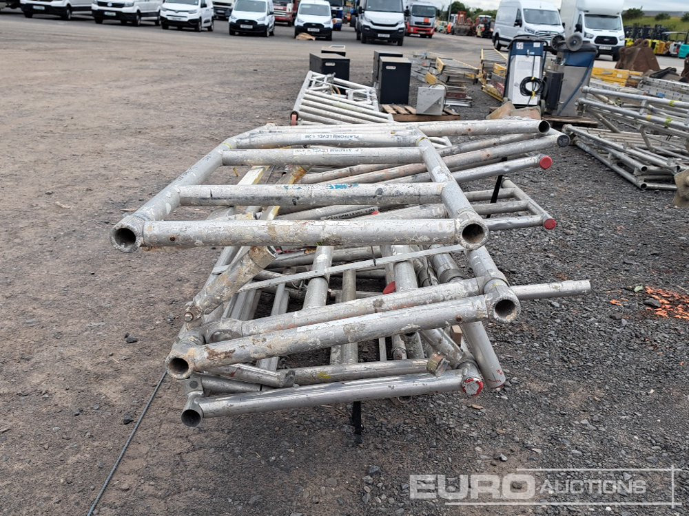 Aluminium Podium Scaffolding (3 of) - Equipo de construcción: foto 4 Aluminium Podium Scaffolding (3 of) - Equipo de construcción: foto 4