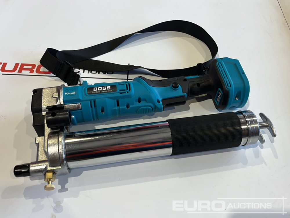 Equipo de taller Boss 21 Volt Lithium Battery Cordless Grease Gun, 2 Batteries, Charger, Case, Shoulder Strap, Extension Pieces and Fittings: foto 9