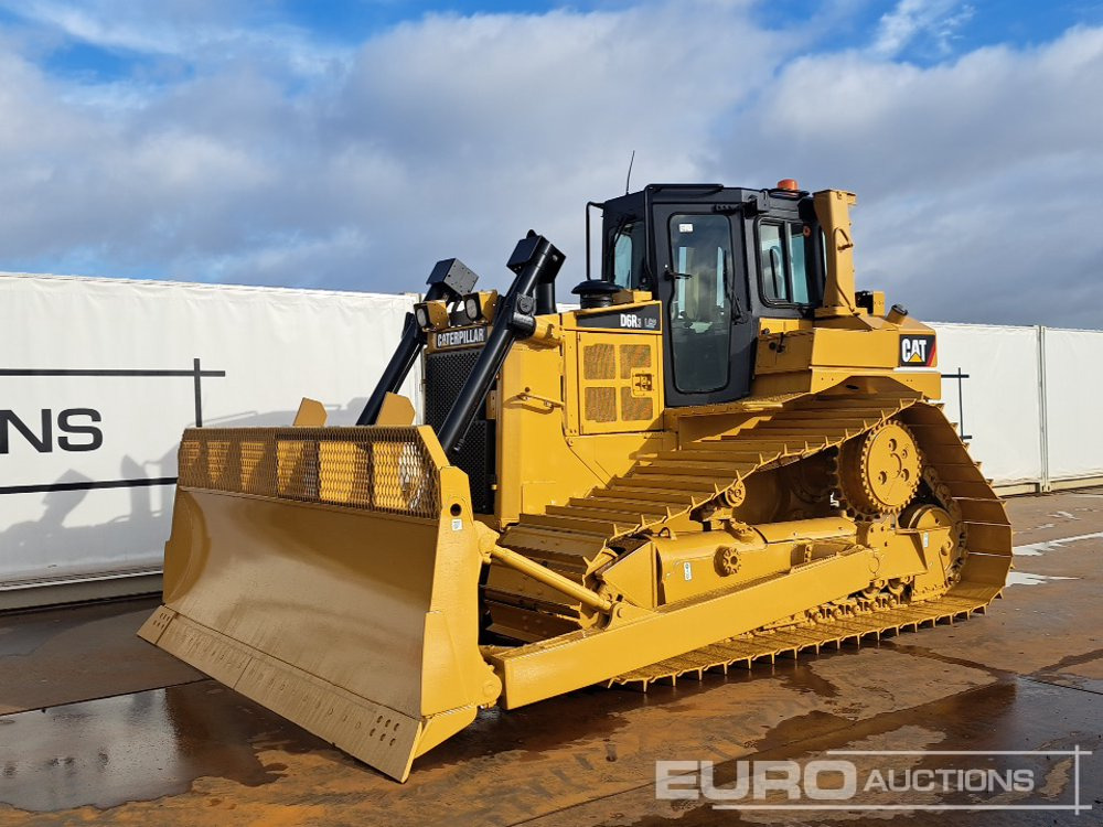 CAT D6R LGP-III - Bulldozer: foto 1 CAT D6R LGP-III - Bulldozer: foto 1