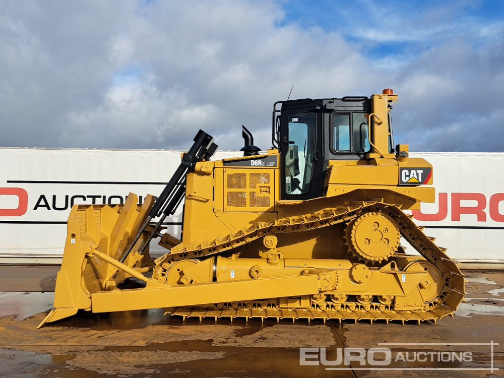 CAT D6R LGP-III - Bulldozer: foto 2 CAT D6R LGP-III - Bulldozer: foto 2
