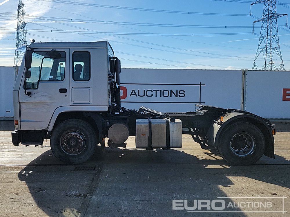 1997 Volvo FL10 - Cabeza tractora: foto 2 1997 Volvo FL10 - Cabeza tractora: foto 2