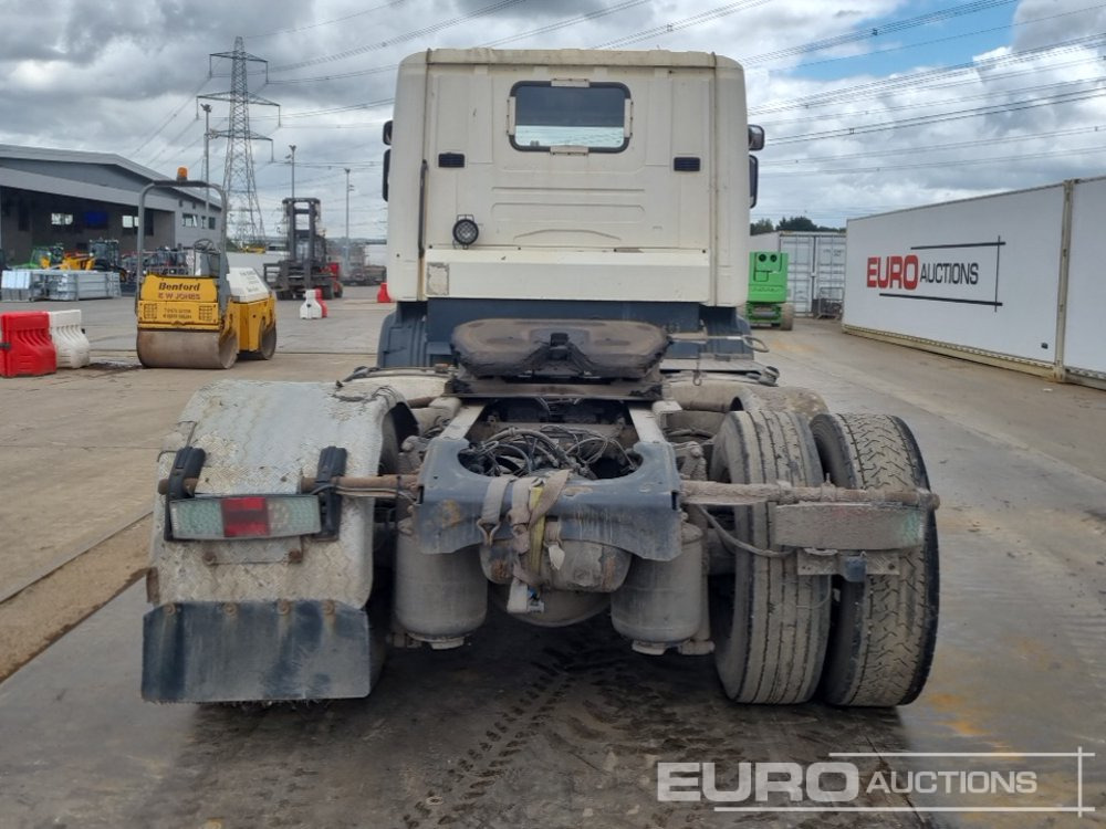 Scania P400 - Cabeza tractora: foto 4 Scania P400 - Cabeza tractora: foto 4