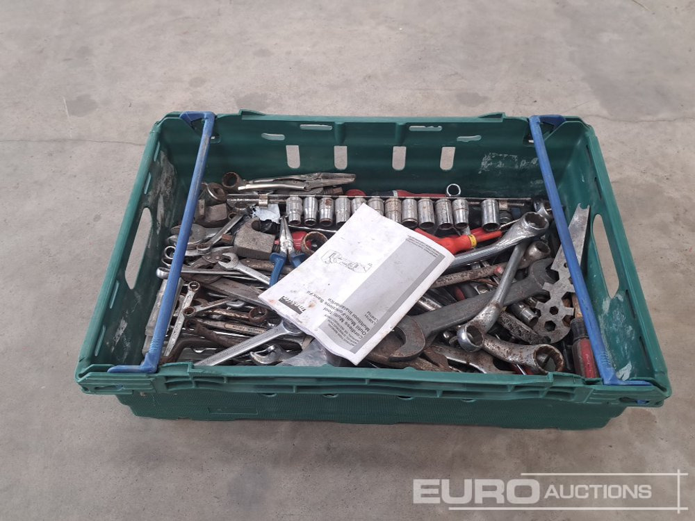 Crate of Misc Tool, Spanner, Screwdrivers etc - Equipo de taller: foto 4 Crate of Misc Tool, Spanner, Screwdrivers etc - Equipo de taller: foto 4