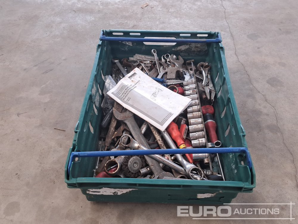 Equipo de taller Crate of Misc Tool, Spanner, Screwdrivers etc: foto 6