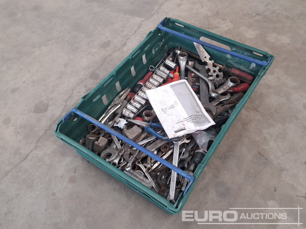 Crate of Misc Tool, Spanner, Screwdrivers etc - Equipo de taller: foto 3 Crate of Misc Tool, Spanner, Screwdrivers etc - Equipo de taller: foto 3