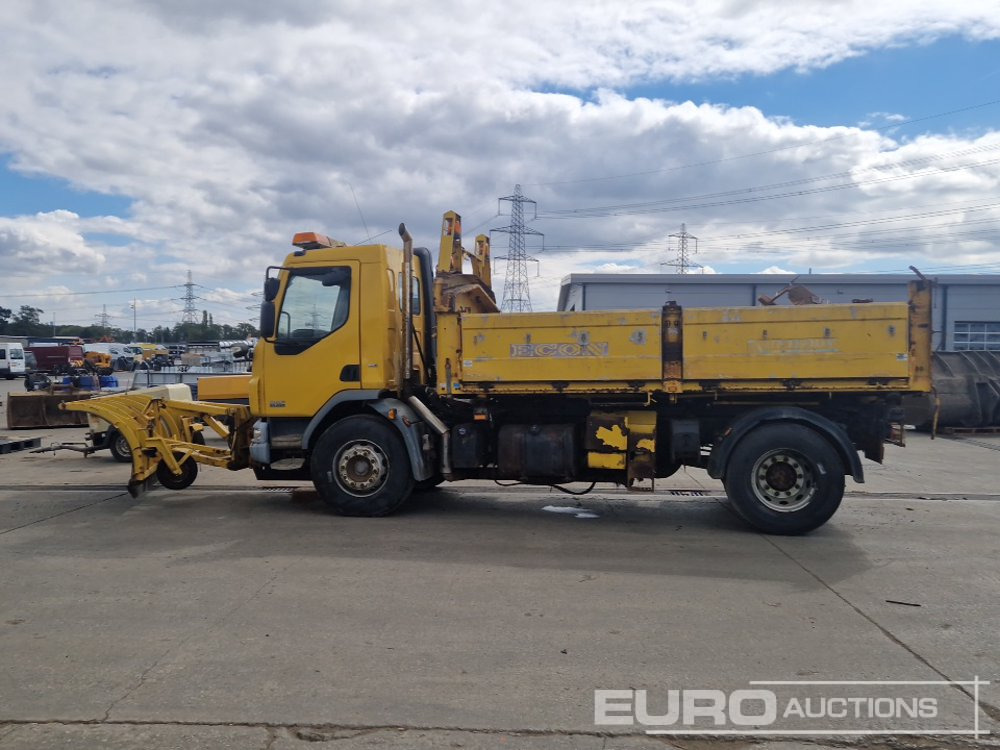 DAF LF 55.250 - Camión volquete: foto 2 DAF LF 55.250 - Camión volquete: foto 2