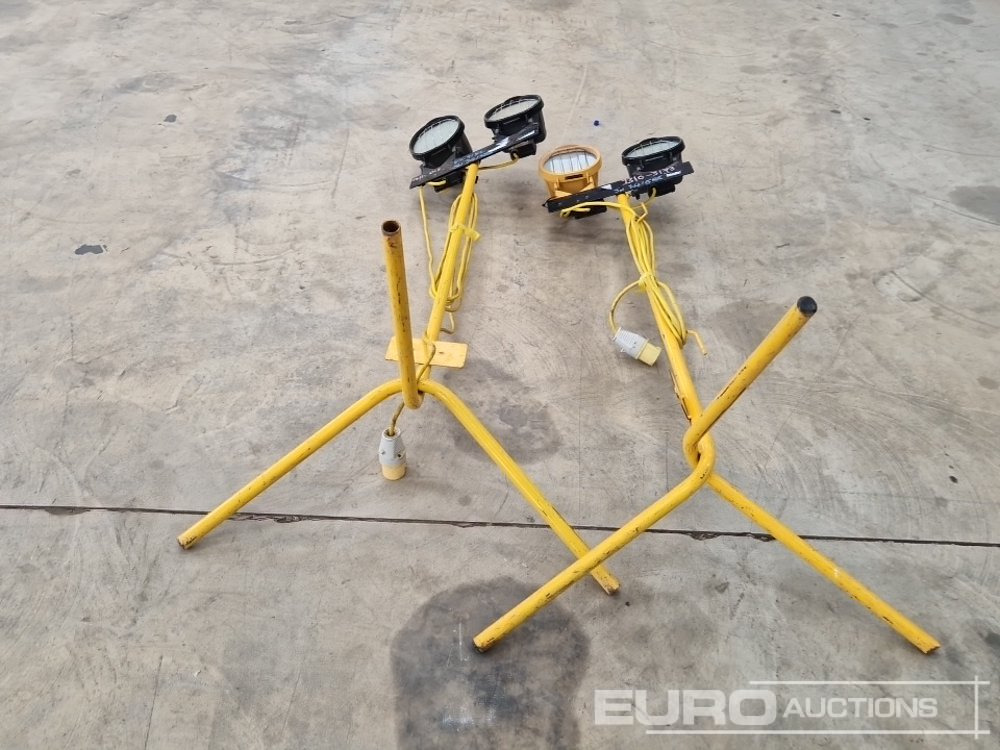 Equipo de construcción Defender 110 Volt  Tripod Work Light (2 of): foto 8