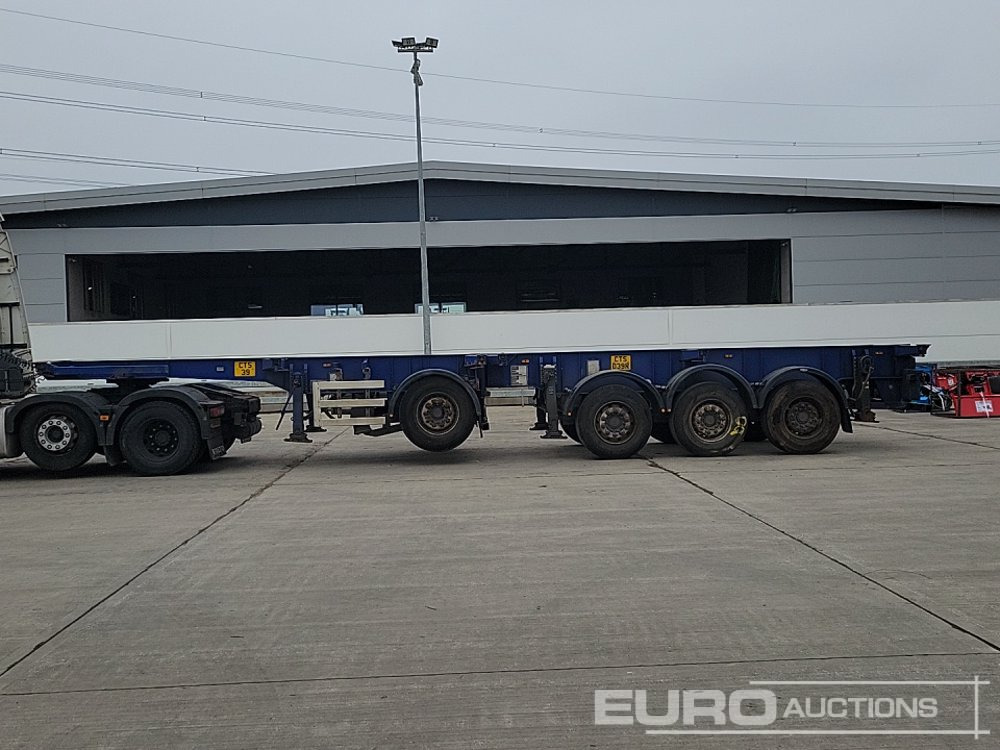 Dennison Trailers 4 Axle 40' Skeleton Trailer, Front Lift Axle, Twist Locks - Semirremolque plataforma/ Caja abierta: foto 2 Dennison Trailers 4 Axle 40' Skeleton Trailer, Front Lift Axle, Twist Locks - Semirremolque plataforma/ Caja abierta: foto 2