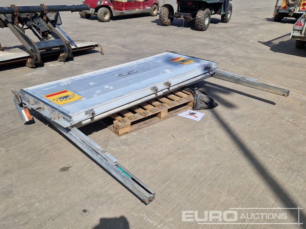 Dhollandia Electric Tail Lift - Trampilla elevadora: foto 3 Dhollandia Electric Tail Lift - Trampilla elevadora: foto 3