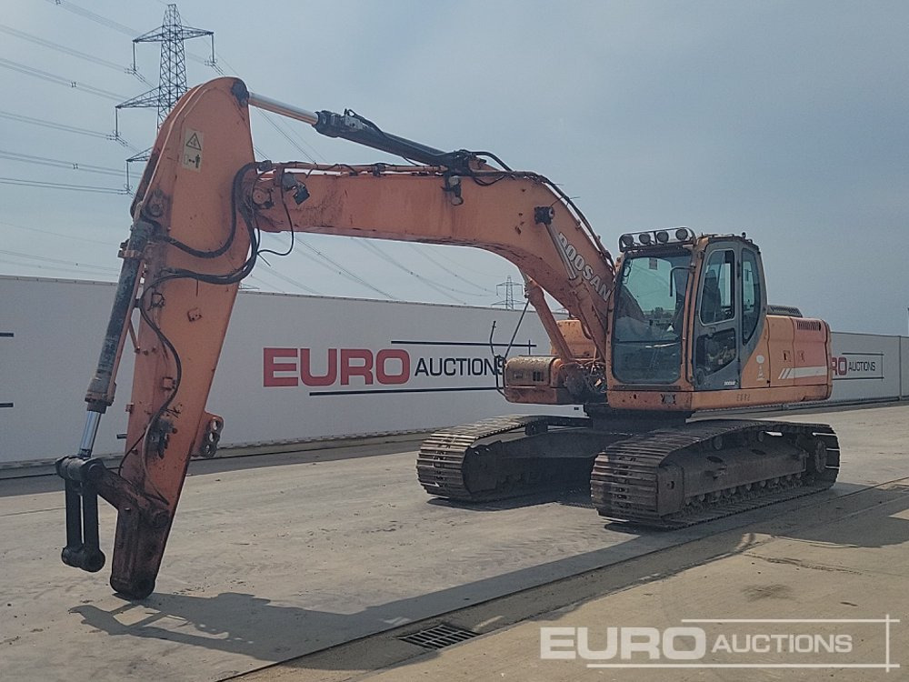 Doosan DX225LC - Excavadora de cadenas: foto 1 Doosan DX225LC - Excavadora de cadenas: foto 1