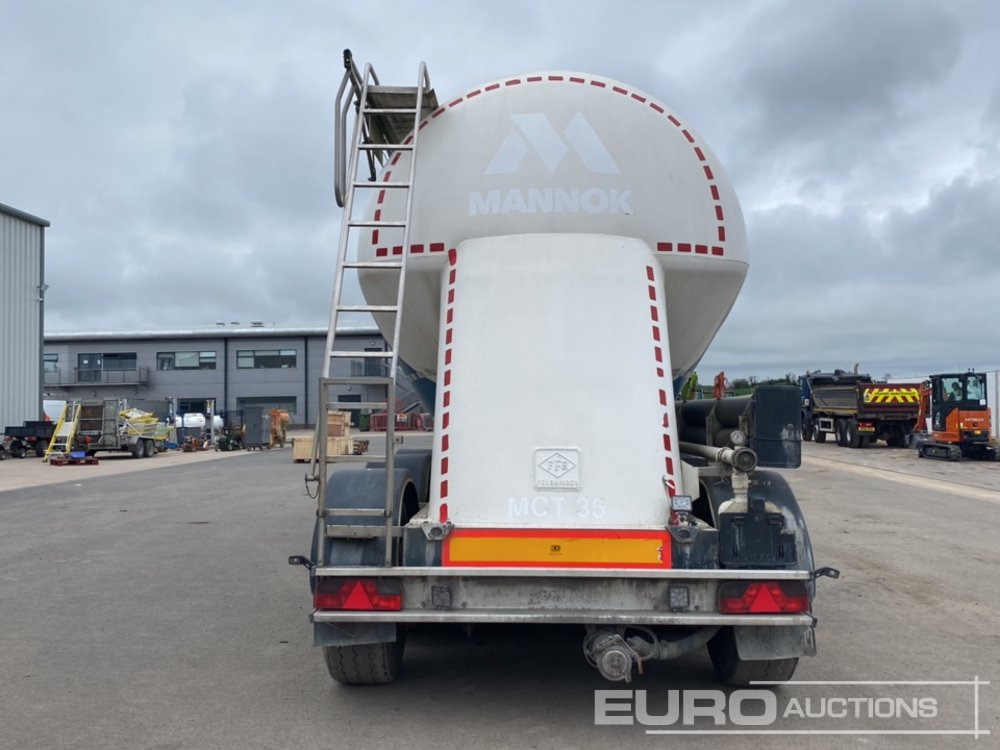 Feldbinder Tri Axle Cement Trailer, BPW Axles - Semirremolque cisterna: foto 4 Feldbinder Tri Axle Cement Trailer, BPW Axles - Semirremolque cisterna: foto 4