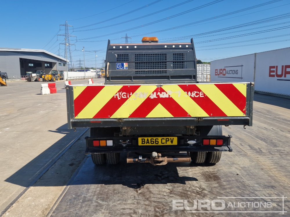 Ford Transit 350 - Furgoneta basculante: foto 4 Ford Transit 350 - Furgoneta basculante: foto 4