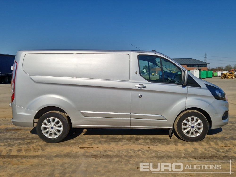 Furgoneta 2021 Ford Transit Custom 300: foto 12