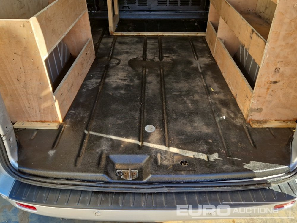 Furgoneta 2021 Ford Transit Custom 300: foto 46