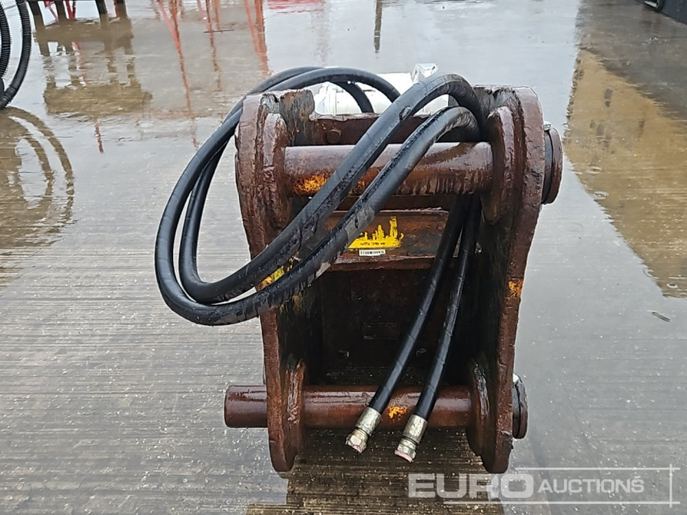 Furukawa Hydraulic Breaker 80mm Pin to suit 20 Ton Excavator - Martillo hidráulico: foto 4 Furukawa Hydraulic Breaker 80mm Pin to suit 20 Ton Excavator - Martillo hidráulico: foto 4