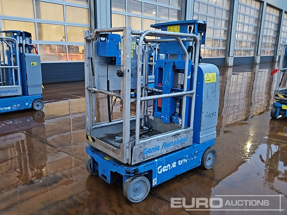 Genie GR-15 - Plataforma de mástil vertical: foto 1 Genie GR-15 - Plataforma de mástil vertical: foto 1