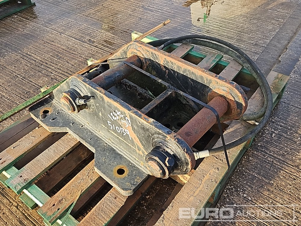 Headstock 65mm Pin to suit 13 Ton Excavator & Hydraulic Hoses - Cazo: foto 1 Headstock 65mm Pin to suit 13 Ton Excavator & Hydraulic Hoses - Cazo: foto 1