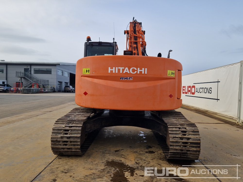 Hitachi ZX225USLC-3 - Excavadora de cadenas: foto 4 Hitachi ZX225USLC-3 - Excavadora de cadenas: foto 4