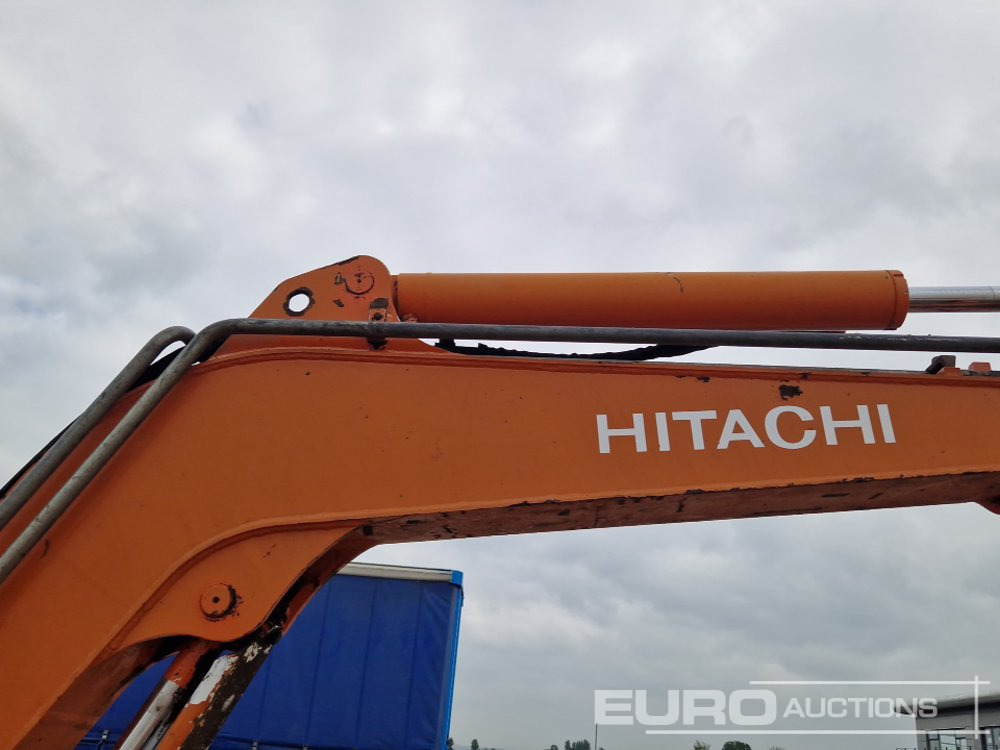 Miniexcavadora Hitachi ZX30 CLR: foto 30