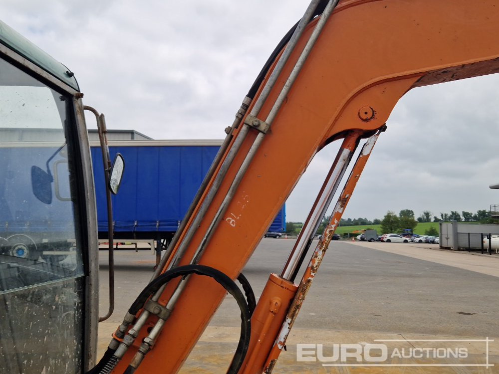 Miniexcavadora Hitachi ZX30 CLR: foto 29