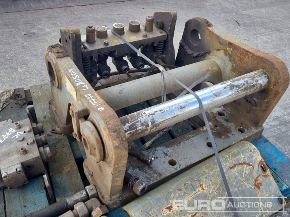 Acoplamiento rápido Hydraulic Hitch 80mm Pin to suit 20 Ton Excavator: foto 18