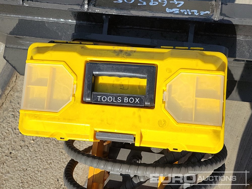 Implemento para Excavadora Unused 2025 Captok CK-D680: foto 17