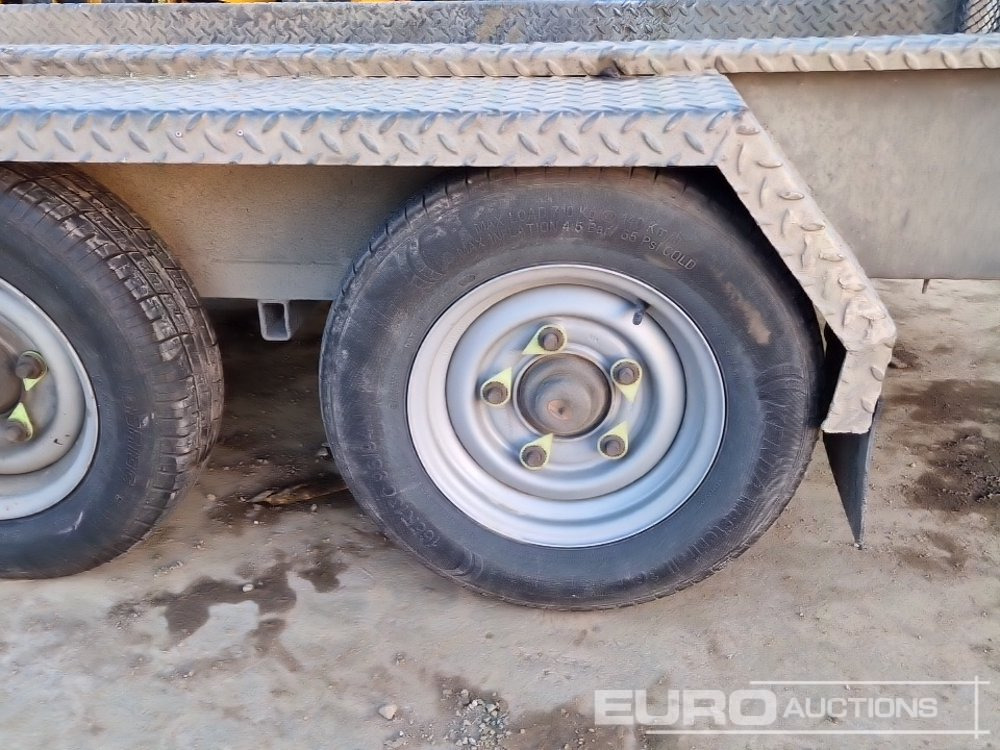 Remolque porta maquinaria Indespension 2.7 Ton: foto 11