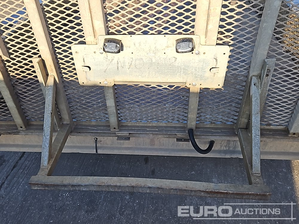 Remolque porta maquinaria Indespension 3.5 Ton: foto 21