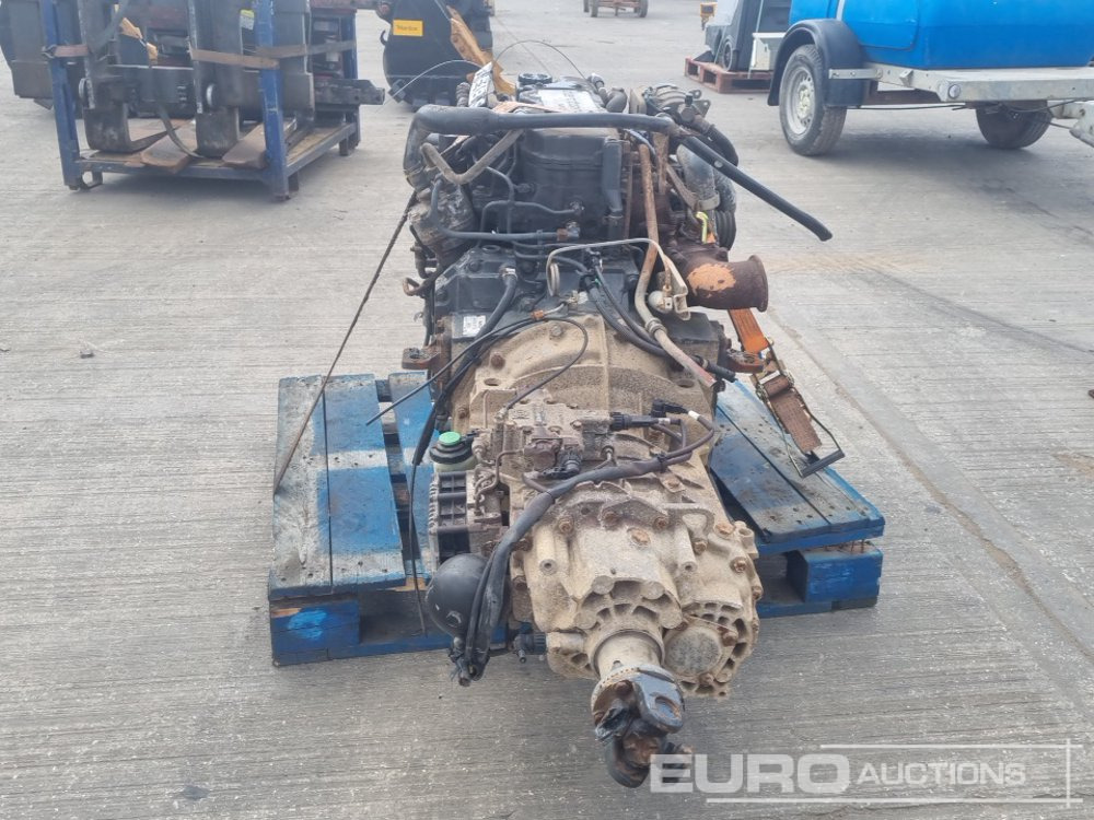 Iveco 6 Cylinder Engine, Gearbox - Motor: foto 4 Iveco 6 Cylinder Engine, Gearbox - Motor: foto 4
