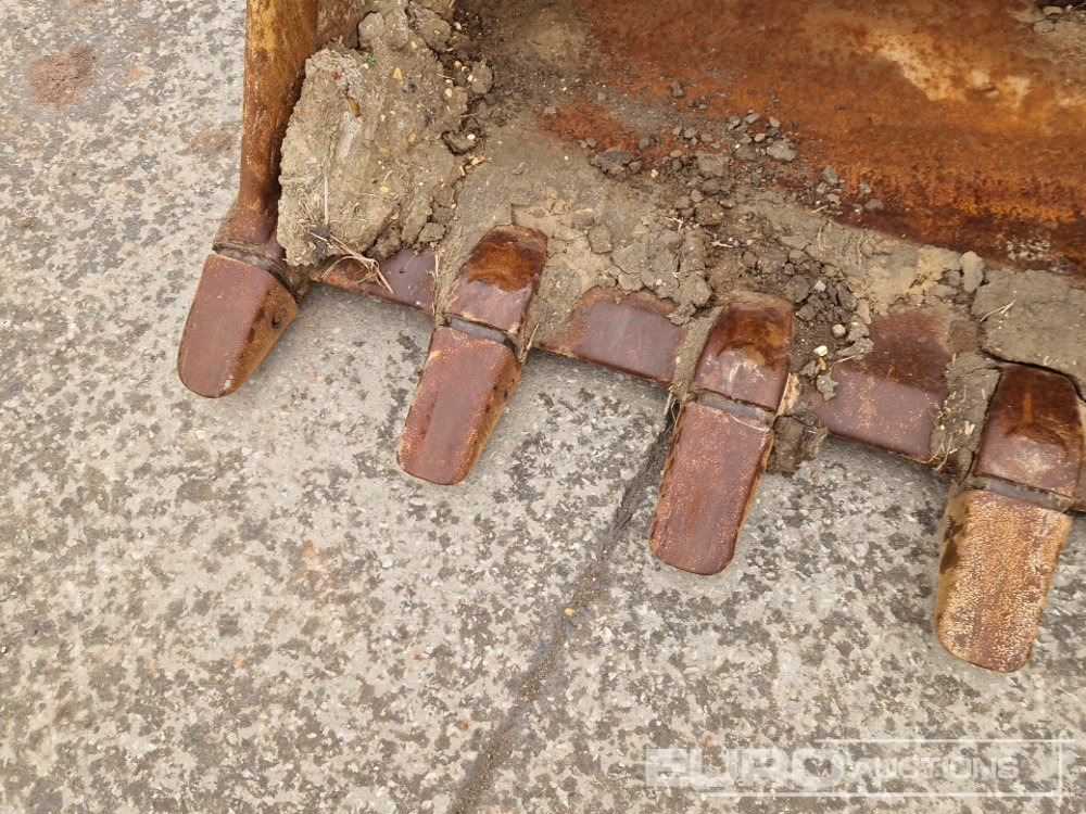 Cazo Keen 60" Digging Bucket 80mm Pin to suit 20 Ton Excavator: foto 10